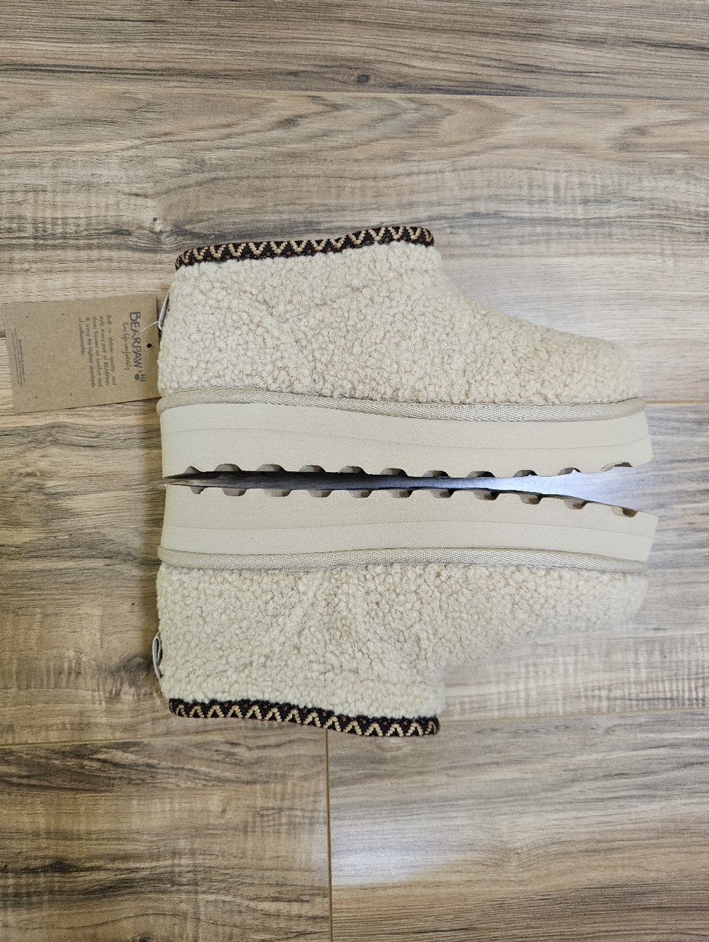 NEW BEARPAW SNUGGLE DAPHNE DECO - Picture 8 of 10